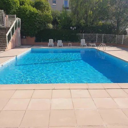 아파트 Luxurious Sea View Cannes Vieux Cannet 르까네