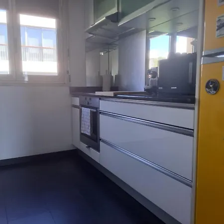 Апартаменты Luxurious Sea View Cannes Vieux Cannet Ле-Канне